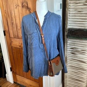 Rock & Republic blue loose fit long sleeve shirt size L